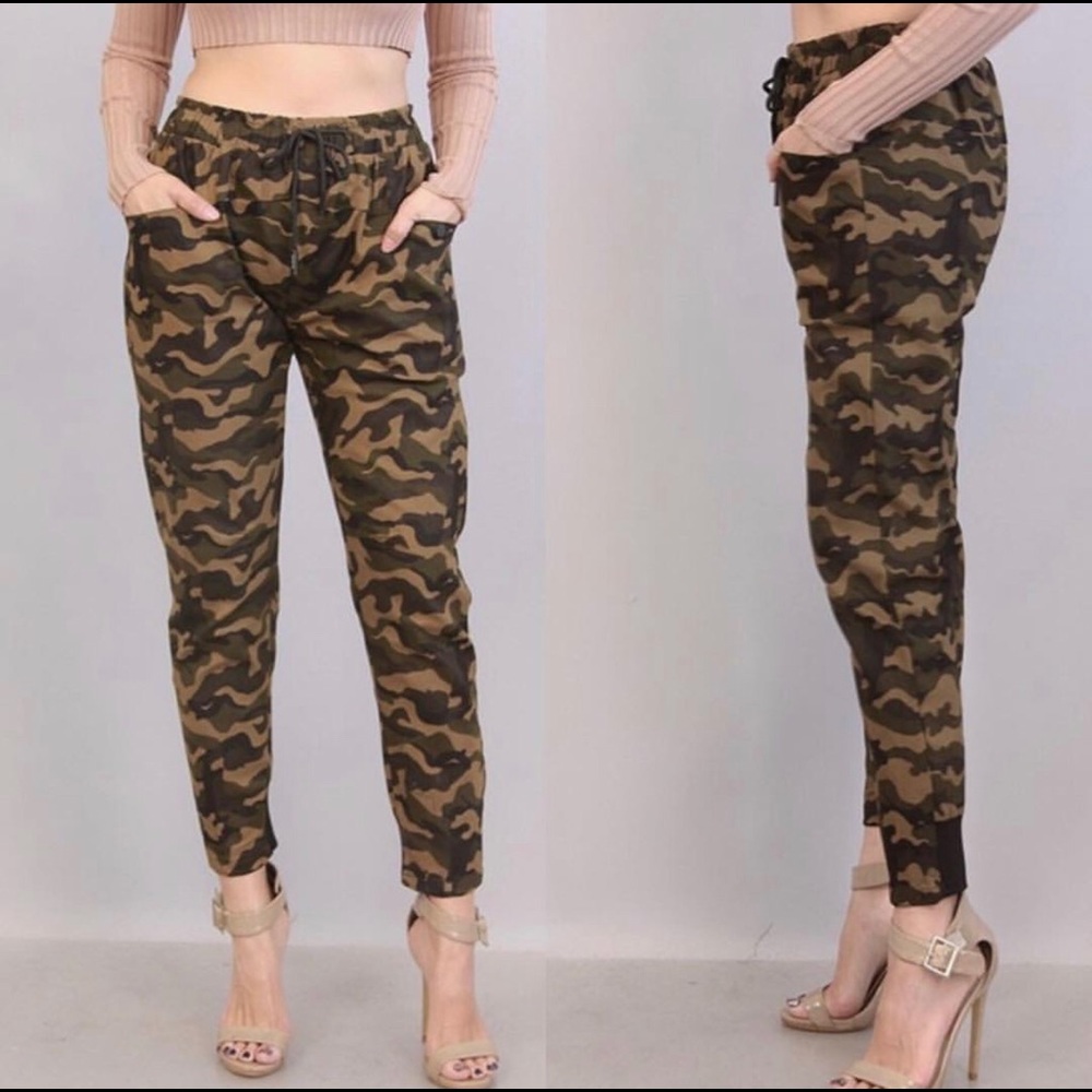 Camo pants